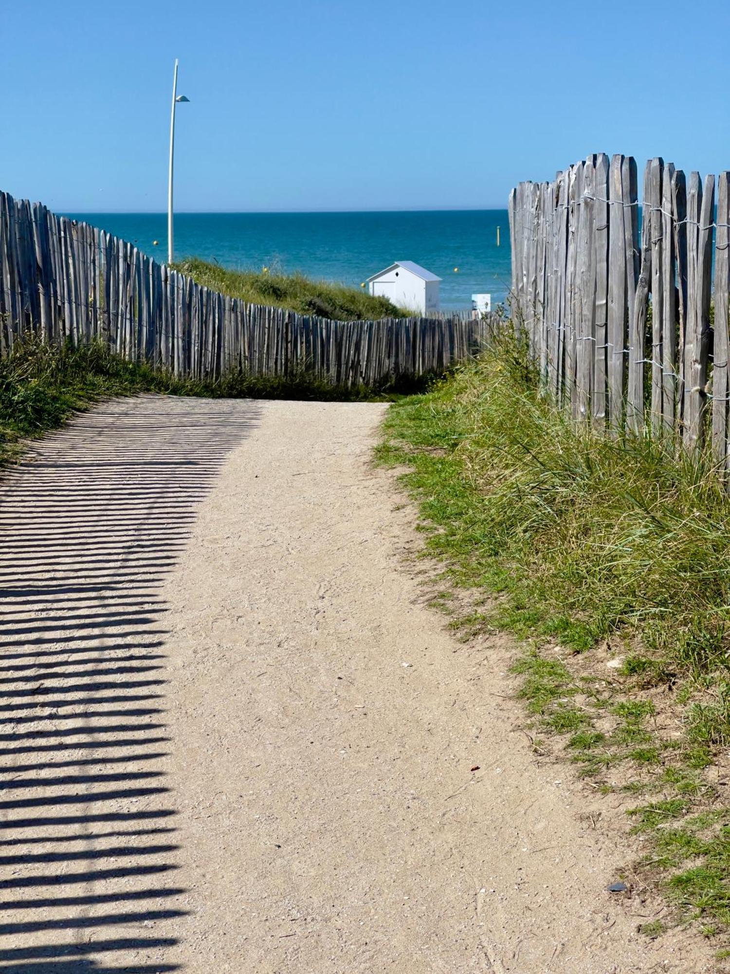 Cabourg Plage A 200M Plage מראה חיצוני תמונה
